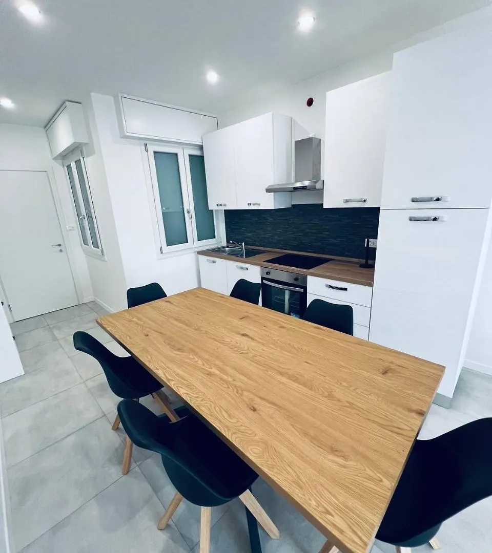 Mk Apartments 리도 디 예솔로