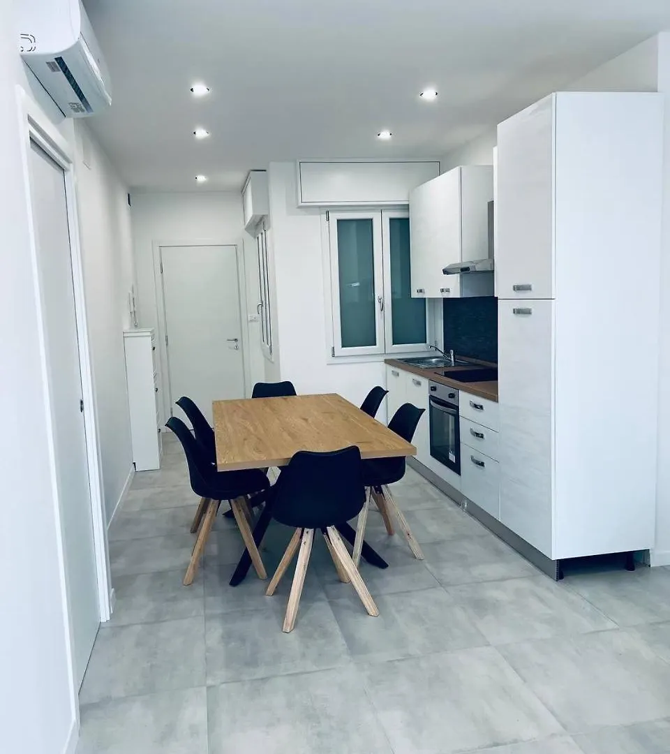 Mk Apartments 리도 디 예솔로